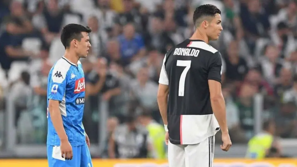Chucky Lozano reveló que Cristiano Ronaldo le dio la bienvenida a Italia