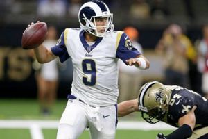 Luis Pérez, nuevo quarterback de los Detroit Lions