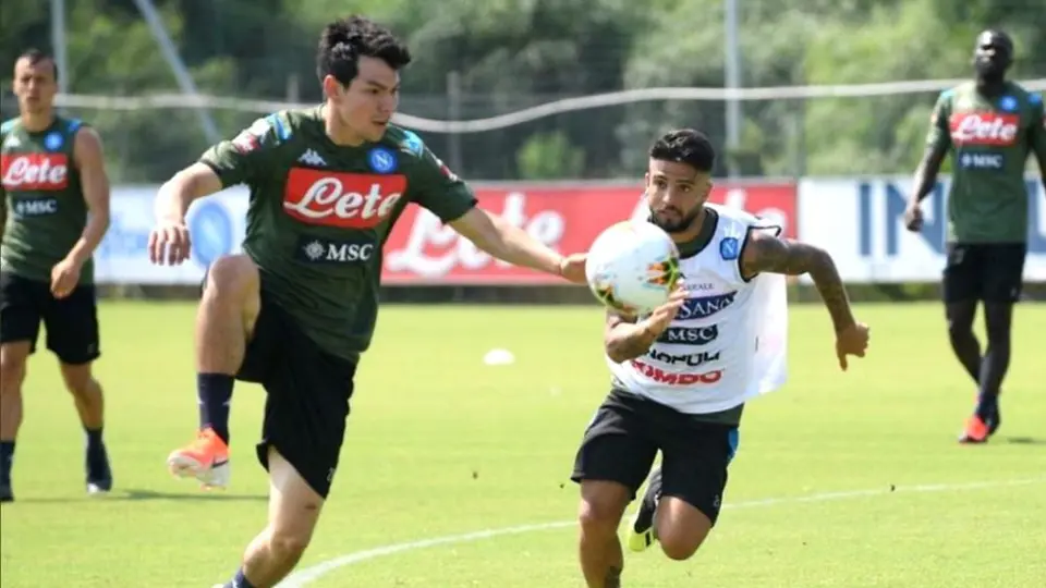 Chucky Lozano ya tuvo su primer entrenamiento con el Napoli