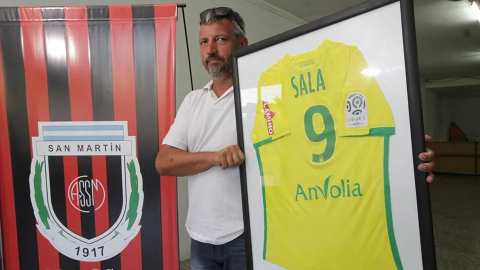 'Parece que el avión está por caerse a pedazos': Emiliano Sala
