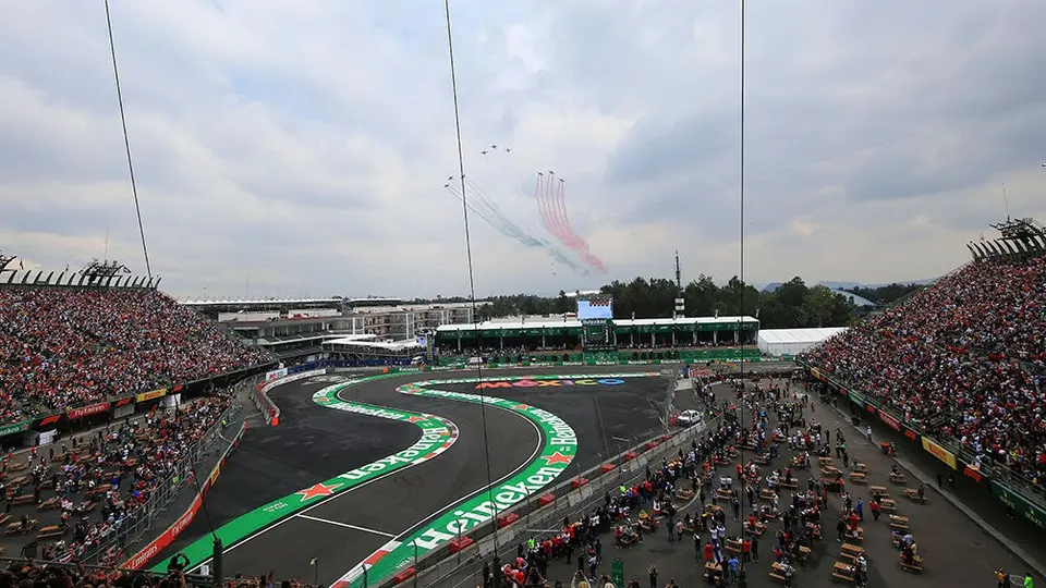 AMLO descarta usar dinero federal para renovar con F1