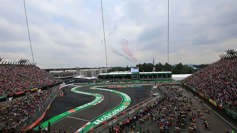 AMLO descarta usar dinero federal para renovar con F1