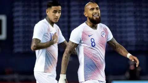 ¿Arturo Vidal lanza nuevo guiño al América?