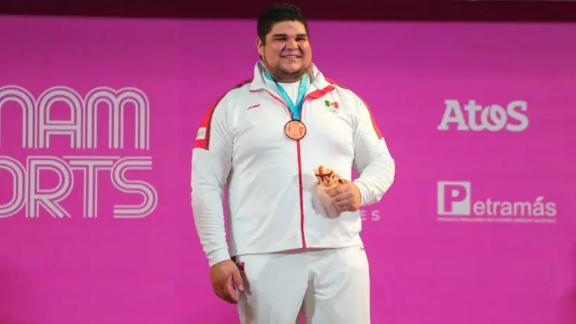 Raúl Manríquez conquistó el Bronce en Levantamiento de Pesas