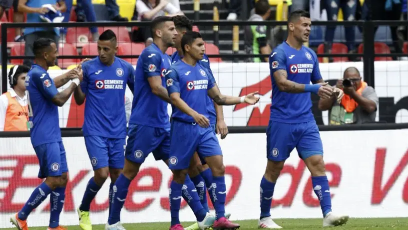 Jugadores de Cruz Azul serán jueces del programa MasterChef