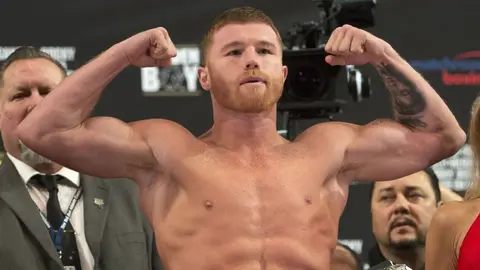 'Ojalá hubiera más gente como Lorena Ochoa, Chicharito y yo': Canelo