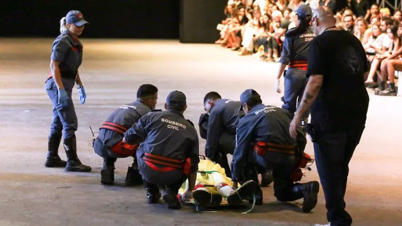 Modelo fallece durante desfile de la Semana de la Moda en Brasil