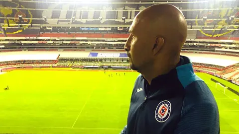 Conejo Pérez: "Si volviera a nacer, volvería a ser portero de Cruz Azul"