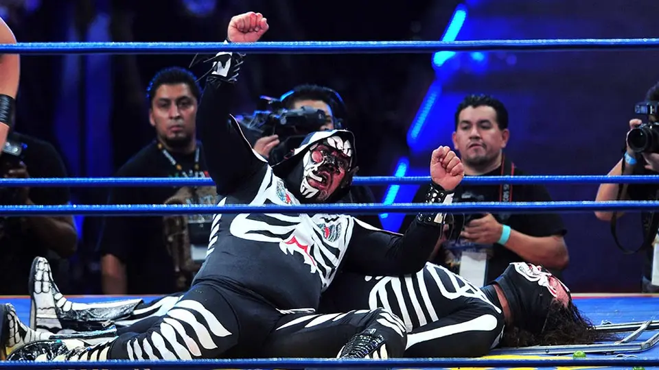 L.A. Park pide a promotores una lucha extrema contra Pagano
