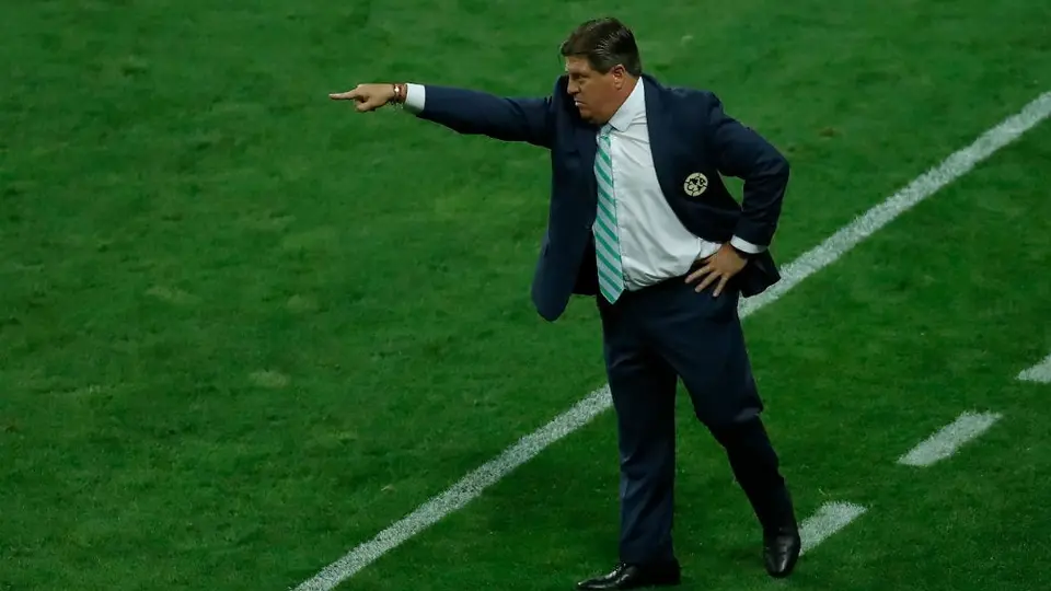 Piojo Herrera se convierte en el DT de América con más Clásicos ganados