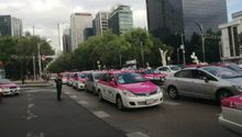 Taxistas bloquean vialidades de la CDMX como protesta
