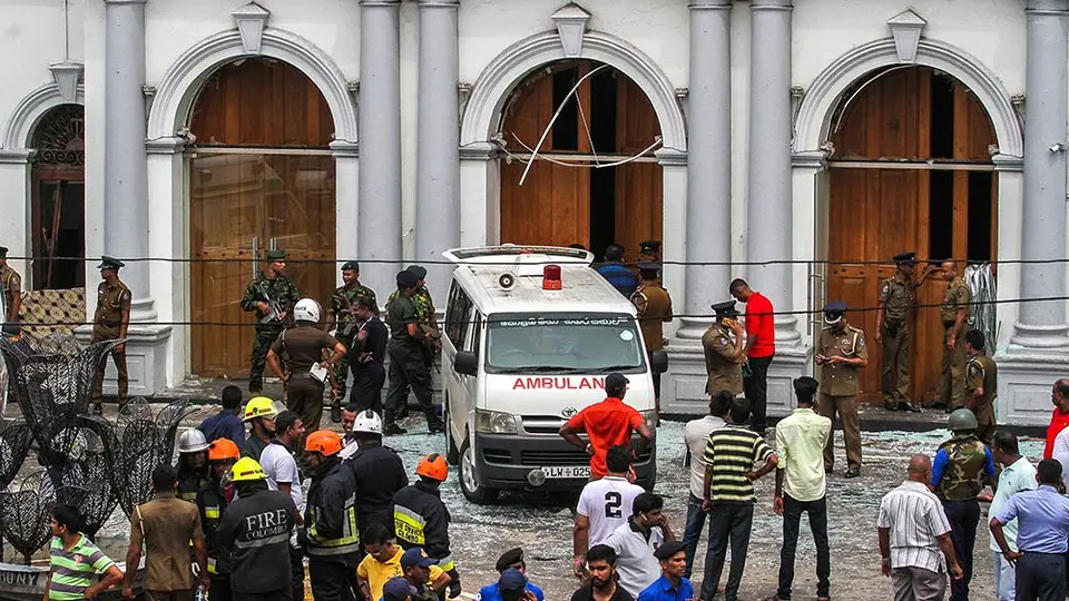 Sri Lanka sufre 'ola de terrorismo' con explosiones en iglesias y hoteles