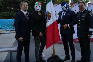 Blue Demon Jr. y Dr. Wagner Jr. visitaron sede de la ONU en Nueva York