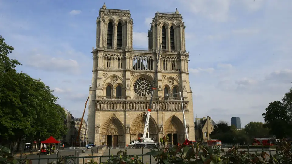 COI donará 500 mil euros para restaurar Notre Dame