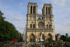COI donará 500 mil euros para restaurar Notre Dame