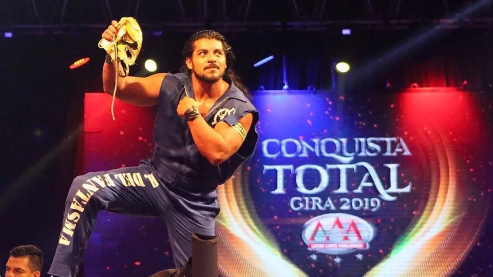 Hijo del Fantasma anuncia su salida de Triple A