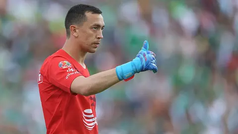 Familia de Agustín Marchesín, presente en el Azteca para el América vs Xolos