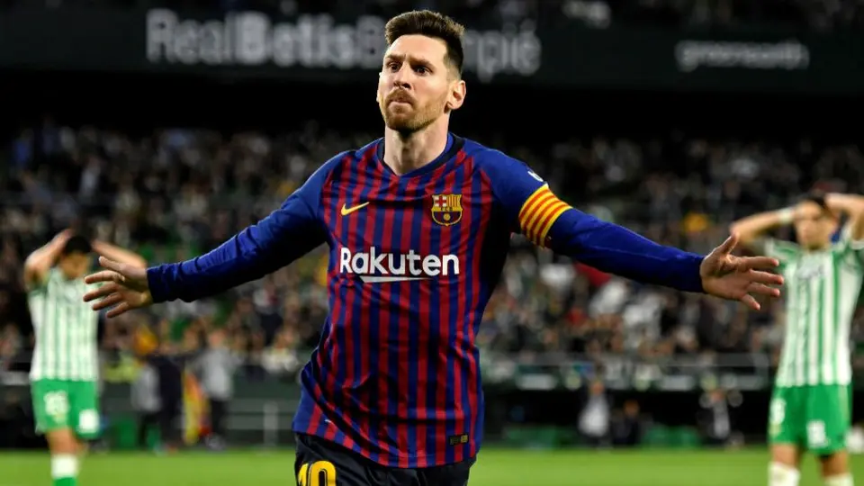 Estadio Benito Villamarín se rinde ante la 'magia' de Messi
