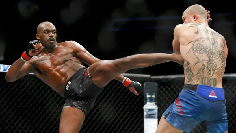 Jon Jones retiene campeonato semicompleto en UFC 235