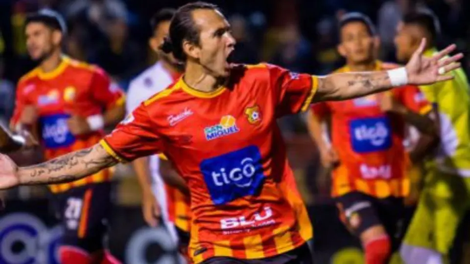 Omar Arellano podría ser jugador de Querétaro para el Apertura 2019