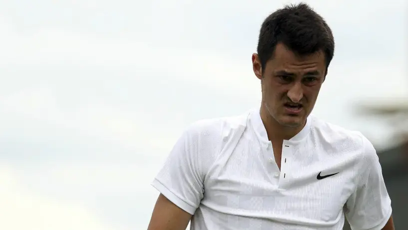 Wimbledon multó a Bernard Tomic por no cumplir estándares profesionales