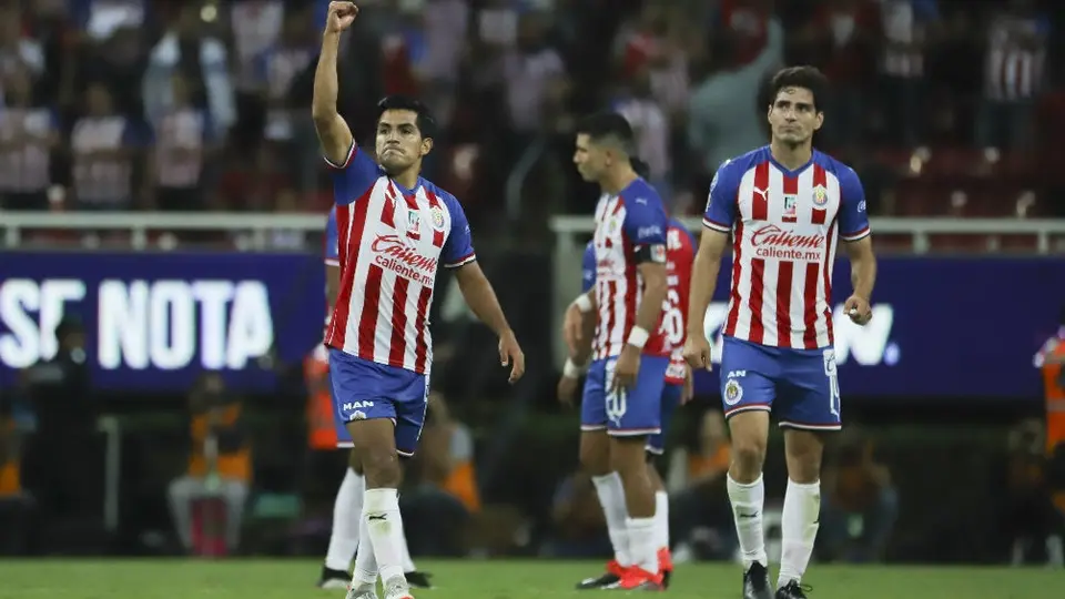 Chivas trolleó al Atlas tras imponerse en Clásico Tapatío