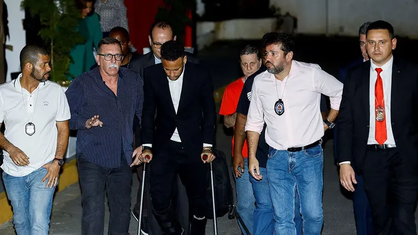 "La verdad aparece tarde o temprano": Neymar tras declarar por presunta violación