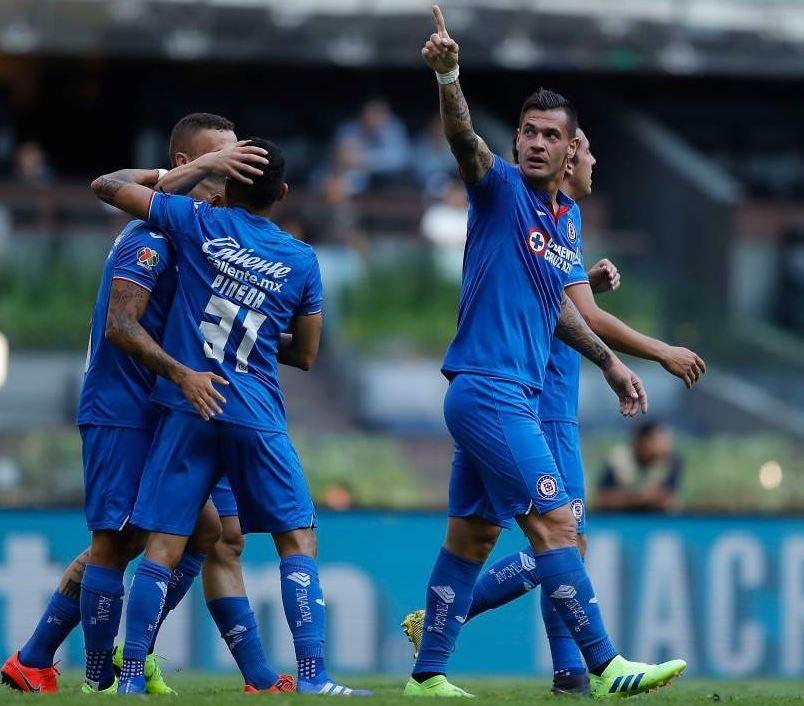Revive las mejores postales del descalabro de Cruz Azul y el triunfo de Chivas