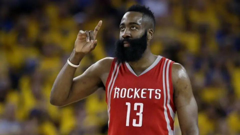 'Fear the Beard': Houston derrota a Golden State y empata la serie