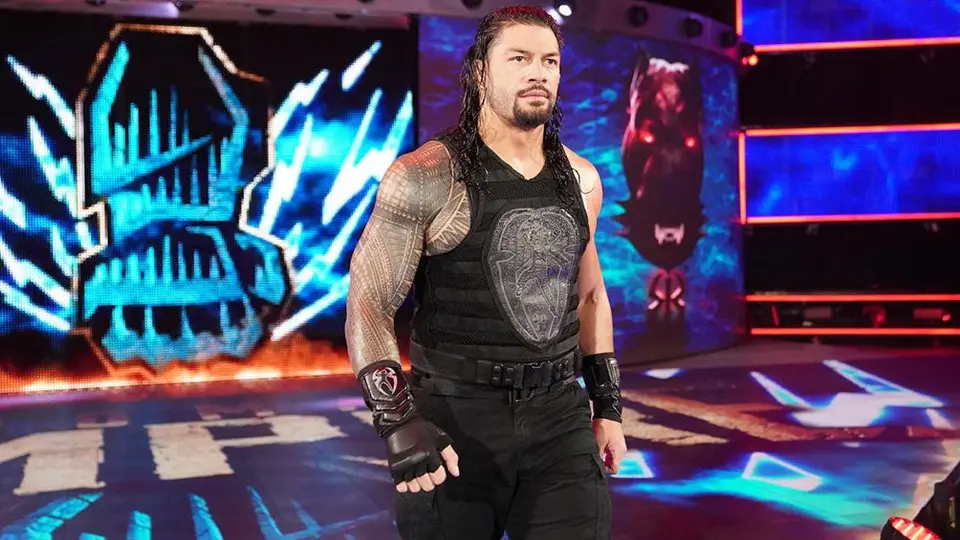 WWE impide a Roman Reigns regresar a RAW