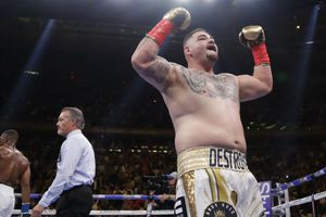 Andy Ruiz prefiere visitar a AMLO y no a Trump tras campeonato