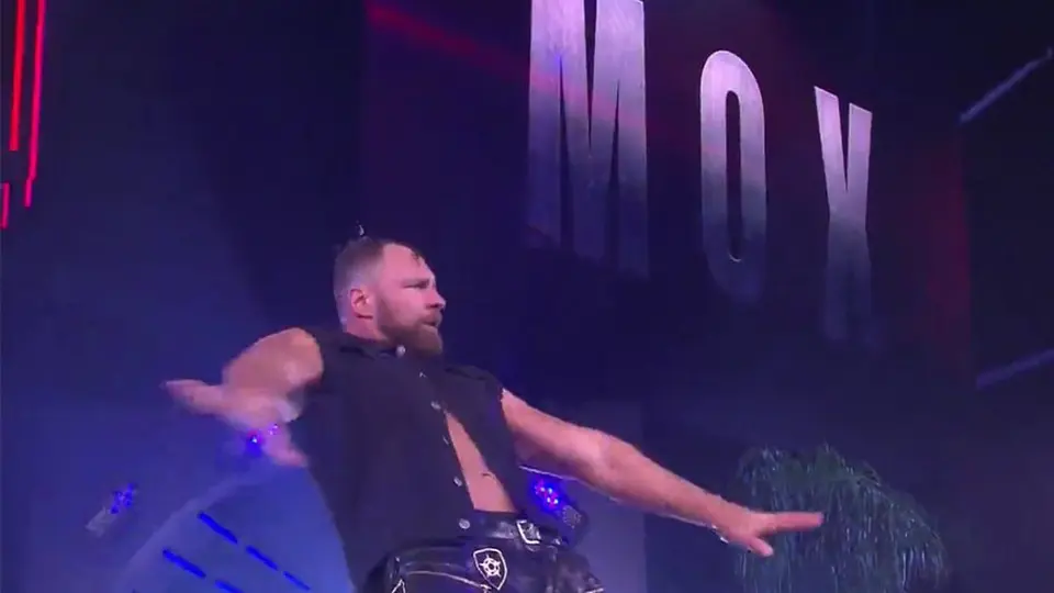 Jon Moxley 'destruyó' a Joey Janela en Fyter Fest de AEW