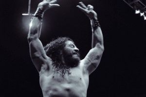 El Terrible consigue pase a la Final por el título Universal del CMLL