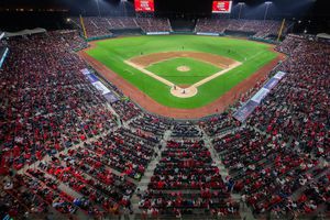 Diablos Rojos vs Tigres, platillo de lujo para arrancar temporada