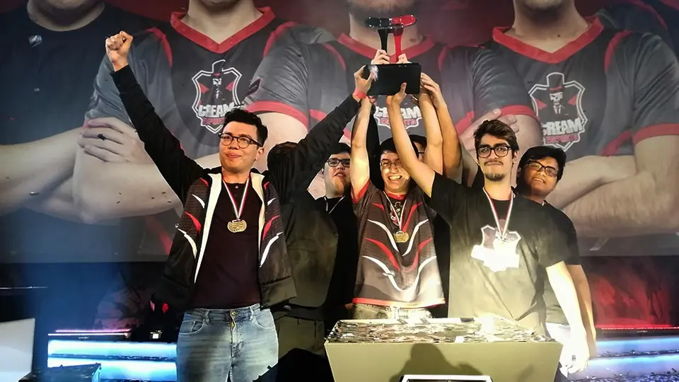 Cream Esports se consagra como primer campeón de la División de Honor