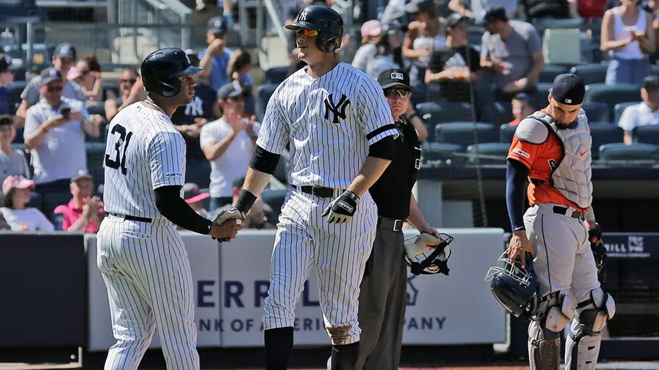 Yankees llega a 26 juegos al hilo con home run y está a uno del récord
