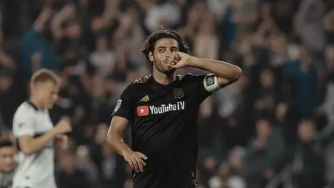 Carlos Vela se encamina a romper récord de goles en una sola temporada
