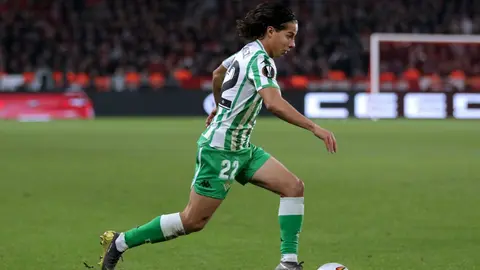 Quique Setién destaca el nivel mostrado por Diego Lainez
