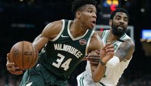 Bucks derrota a Celtics y se pone adelante en la serie
