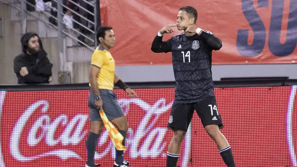 Sevilla destacó gol 52 de Chicharito con la Selección Mexicana