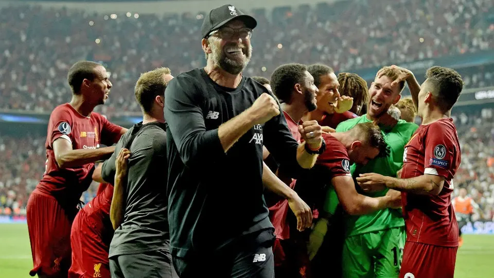 Jürgen Klopp imitó el grito de Rocky Balboa tras título con Liverpool