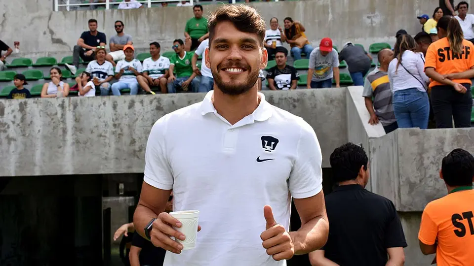Nicolás Freire ya tiene su pase internacional para debutar con Pumas