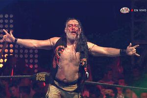 Dr. Wagner Jr. derrotó a Blue Demon Jr. en Verano de Escándalo