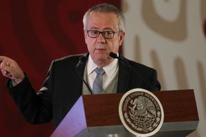 Carlos Urzúa renunció a la Secretaría de Hacienda