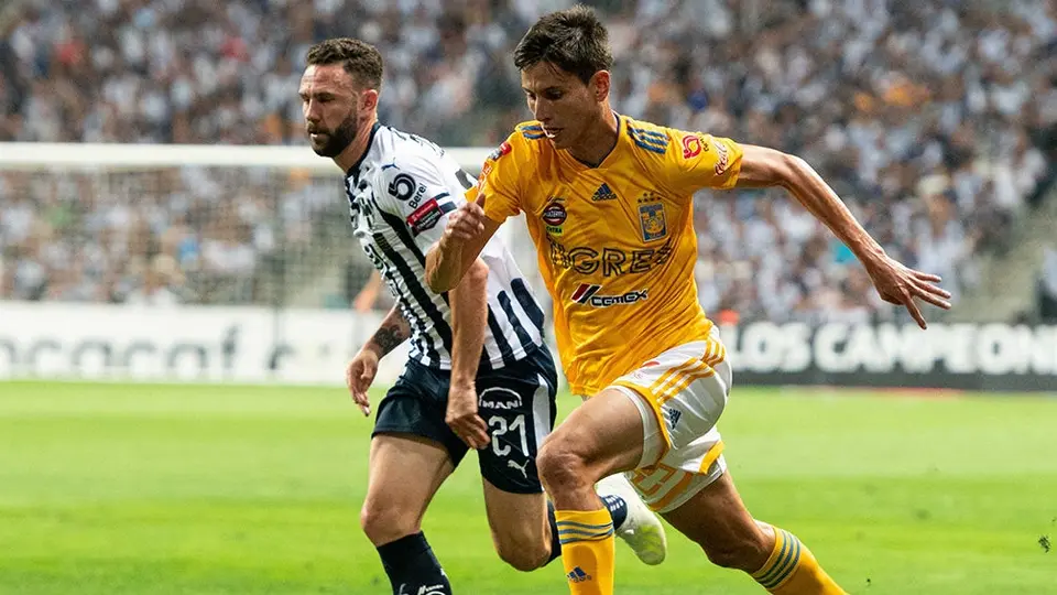 Sueldo muy alto de Jürgen Damm impidió su llegada a Chivas 