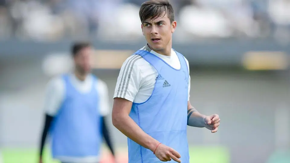 Hermano de Dybala señala que el delantero podría salir de Juventus