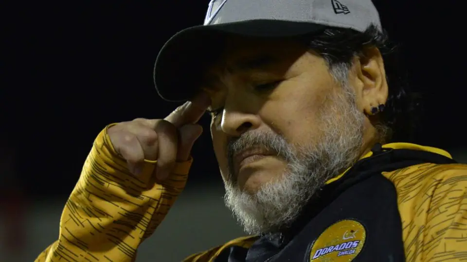 Maradona, sometido a tratamiento de cuatro días para curar insomnio