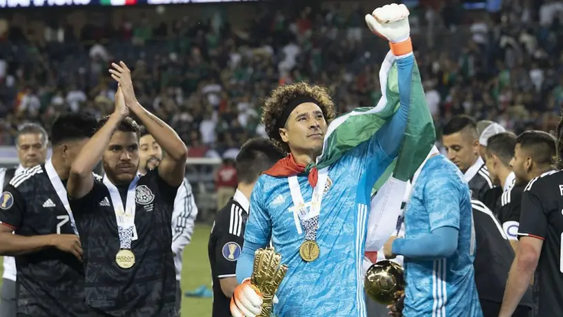 Memo Ochoa recibe reconocidas felicitaciones por su cumpleaños