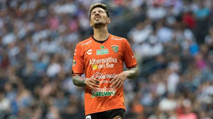 Larissa Riquelme se desmayó tras escuchar la condena que tendrá Jonathan Fabbro