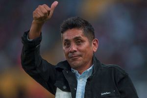 Iker Casillas trolleó a Jorge Campos tras foto junto a Ochoa